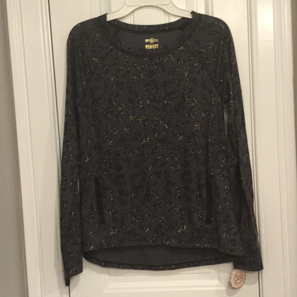 Gray long sleeve shirt with black cheetah print